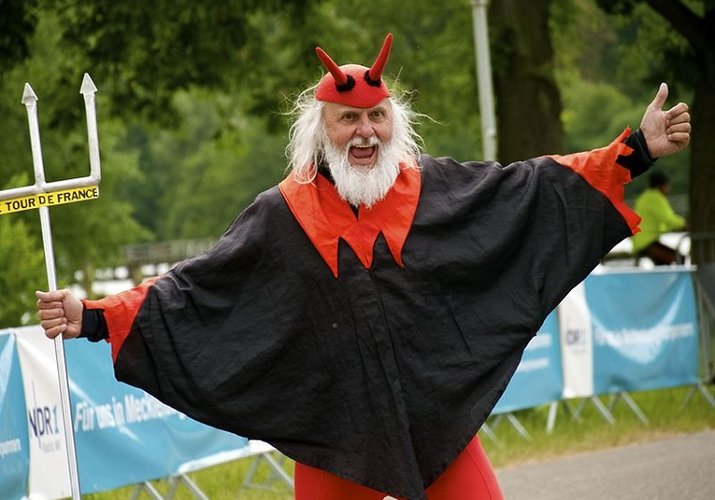 Didi Senft - designer și un fan al ciclismului „diabolic”