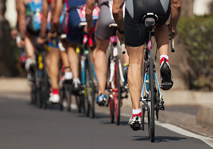 ÎNCEPUTURILE ÎN PLUTONUL DE CICLISM 