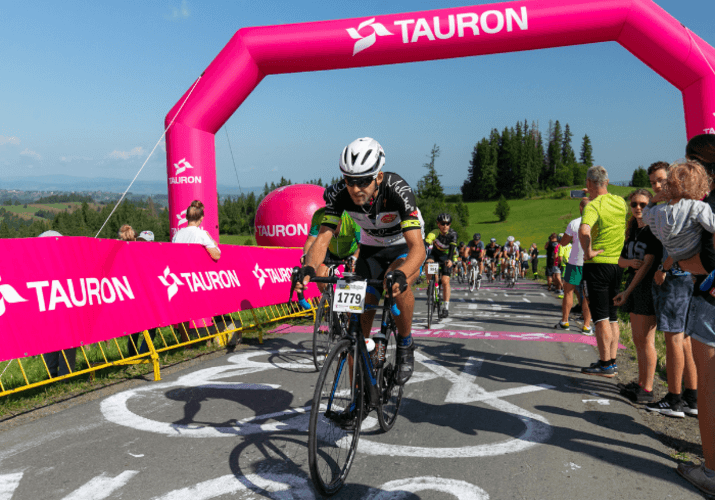 Amator într-un mediu profesionist