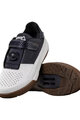 LEATT Pantofi de ciclism - PROCLIP 5.0 - alb/negru