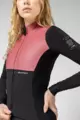 GOBIK Jachetă termoizolantă de ciclism - MIST BLEND WOMEN - roz/negru