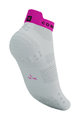 COMPRESSPORT Șosete de gleznă de ciclism - PRO RACING V4.0 RUN LOW - alb/roz/galben