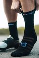 COMPRESSPORT Șosete clasice de ciclism - PRO RACING SOCKS V4.0 ULTRALIGHT BIKE - negru/alb