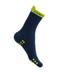 COMPRESSPORT Șosete clasice de ciclism - PRO RACING V4.0 RUN HIGH - albastru/galben