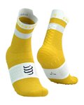 COMPRESSPORT Șosete clasice de ciclism - PRO RACING SOCKS V4.0 RUN - galben