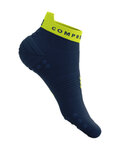 COMPRESSPORT Șosete de gleznă de ciclism - PRO RACING V4.0 RUN LOW - albastru/galben