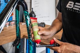 CYCLON BIKE CARE pastă - ASSEMBLY PASTE 150 ml