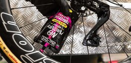 MUC-OFF soluție anti-pană - ROAD & GRAVEL TUBELESS 80ML