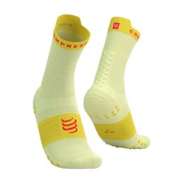COMPRESSPORT Șosete clasice de ciclism - PRO RACING V4.0 RUN HIGH - galben/roșu
